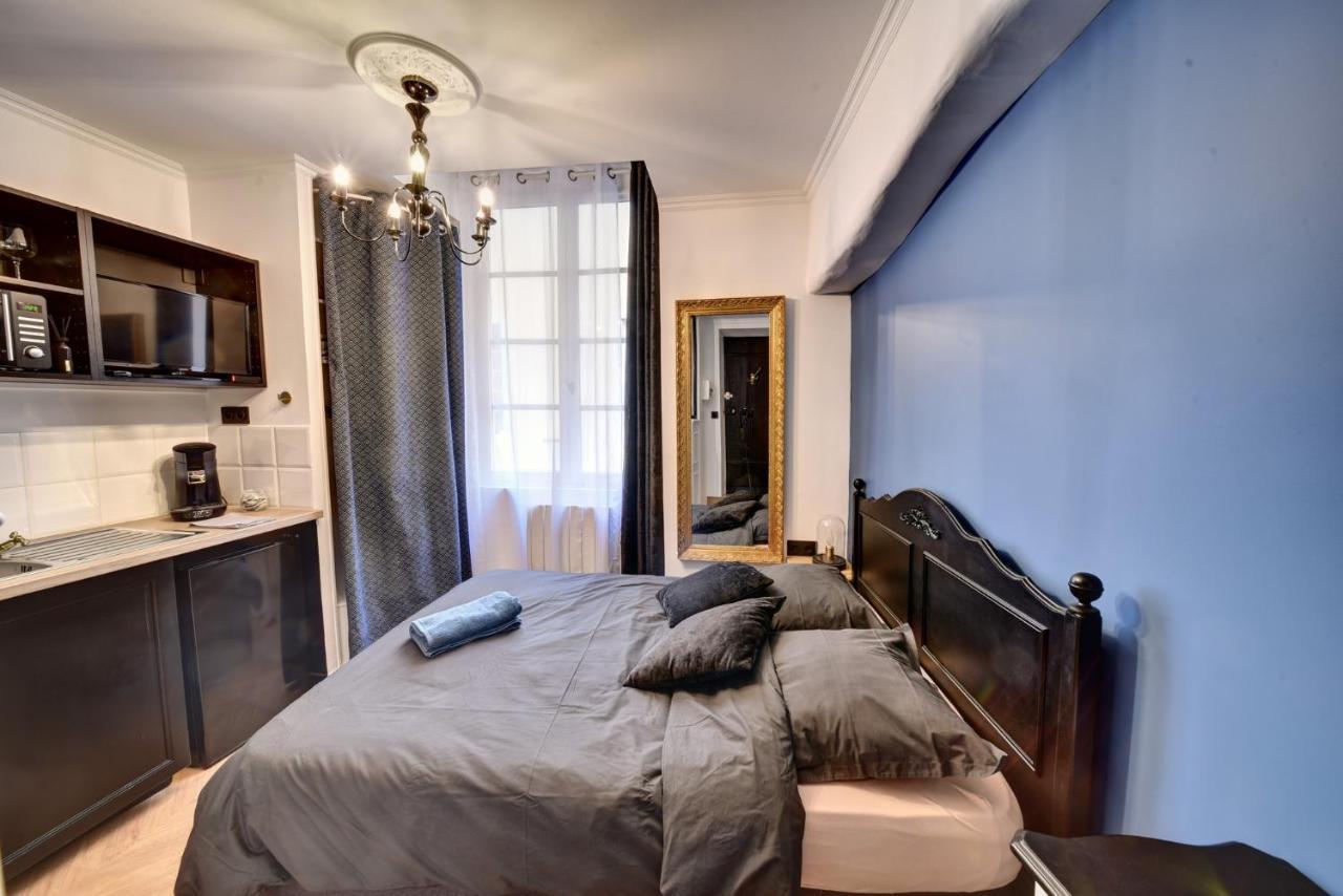 Les Petits Boudoirs De Savoie Lägenhet Chambéry Exteriör bild